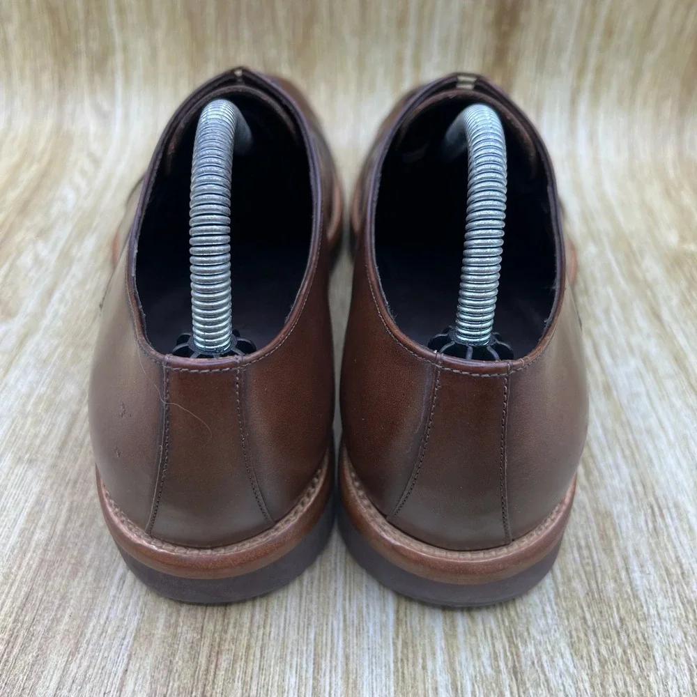 Salvatore Ferragamo Famoso Leather Oxfords Mens 7.5 2E Brown Italian Dress Shoes